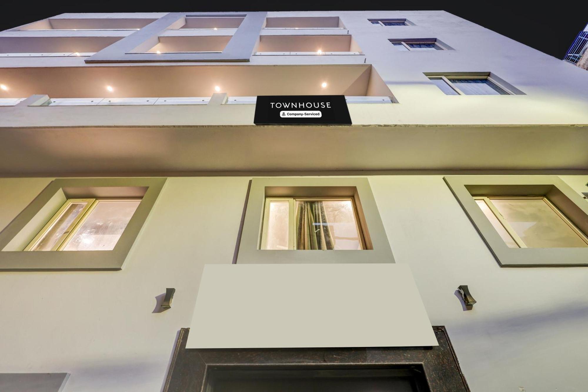 Hotel Super Collection O Shalimar Bagh Delhi  Exterior foto