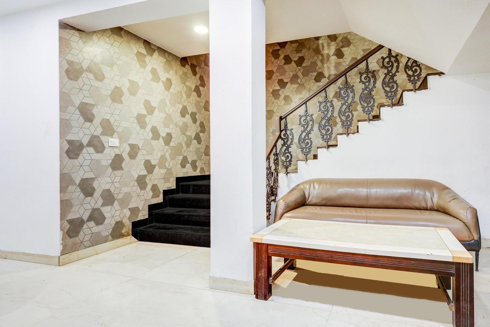 Hotel Super Collection O Shalimar Bagh Delhi  Exterior foto